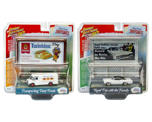 Johnny Lightning 1:64 Diorama Billboard American Snapshots - Set of 2