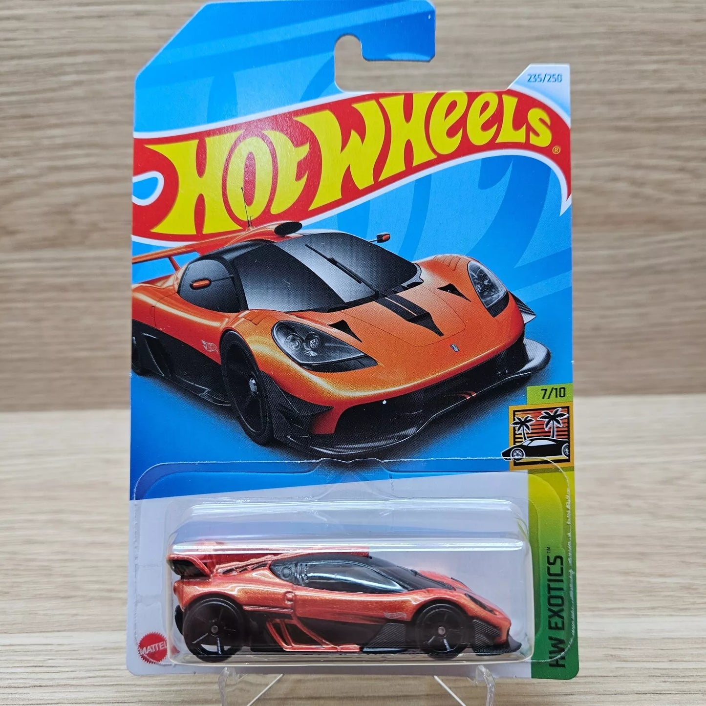 Hot Wheels Worldwide Basic Car 2024 Wave 14 / P Case