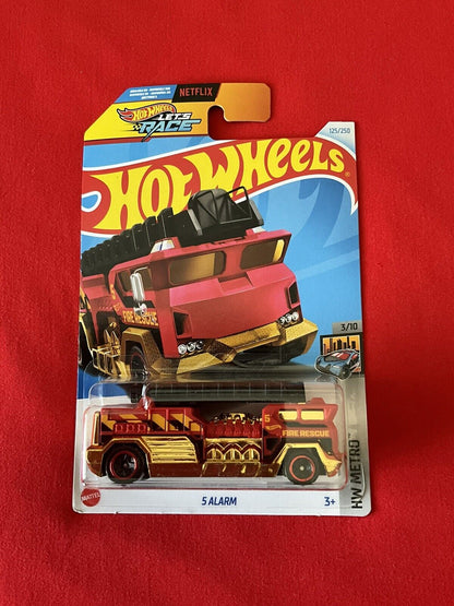 Hot Wheels Basic Car 2024 Wave 9 - J Case