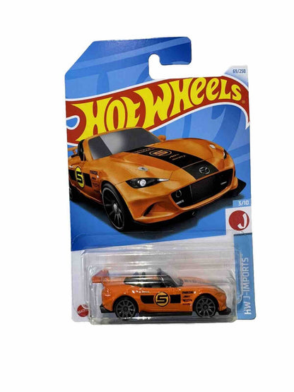 Hot Wheels Basic Car 2024 Wave 9 - J Case